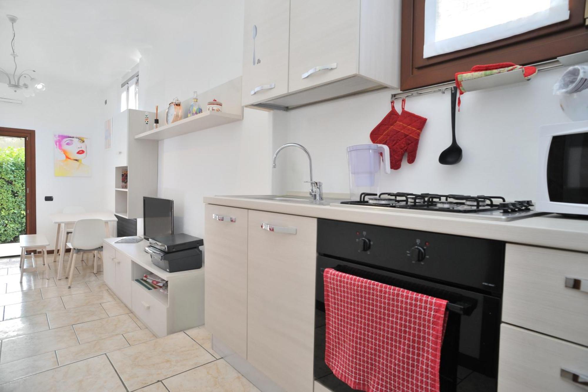 コモCasa Il Porticciolo Cernobbio Houseアパートメント エクステリア 写真